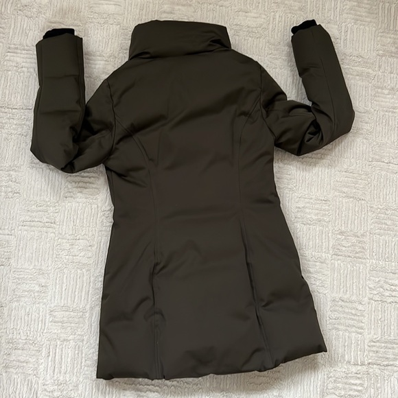 Sandova Gytha Asymmetrical Down Jacket with Inner Bib, Size Small, New condition - Picture 10 of 16